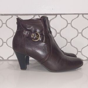 Life Stride Dark Brown Heeled Boots